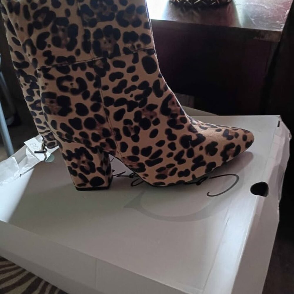 Boots - Picture 2 of 3